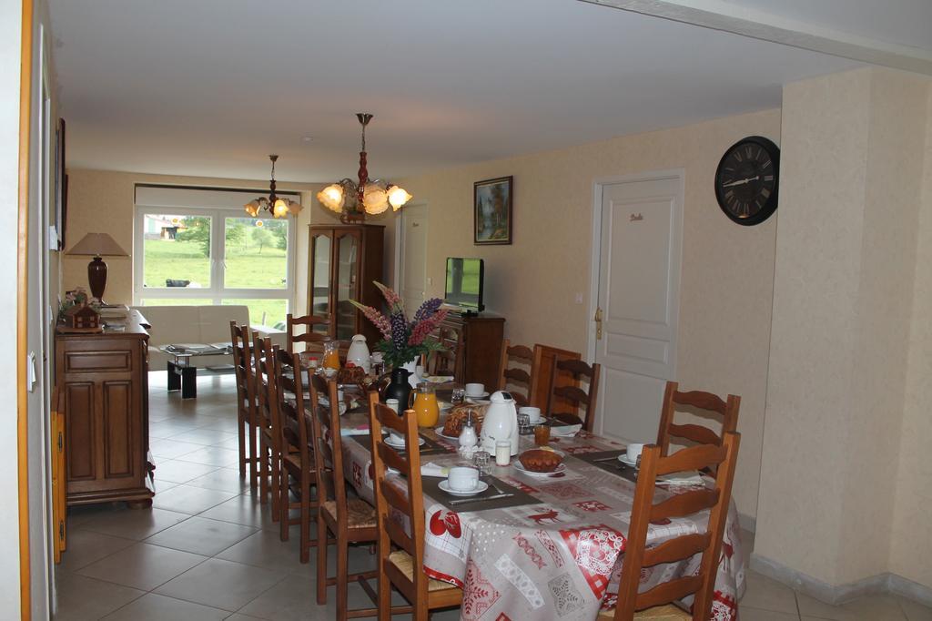 Chambres et table d'hôtes La Trottelée Bellefontaine  Esterno foto